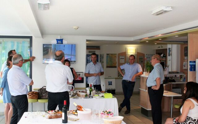 Ibis Budget Niort Est La Crèche