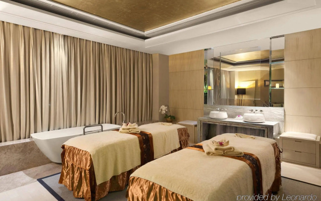 Sheraton Changchun Jingyuetan Hotel