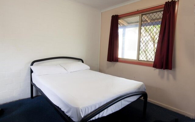 Backpackers Inn On The Beach