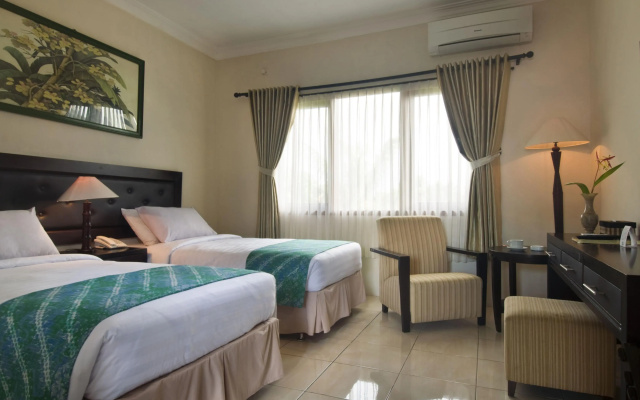Sentana Mulia Hotel