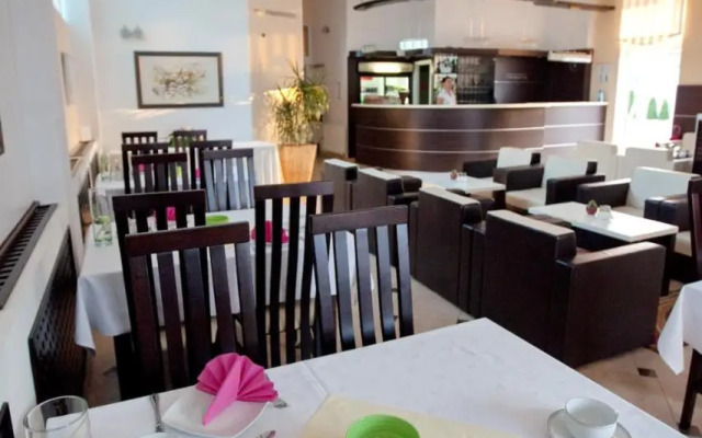 Hotel Drava