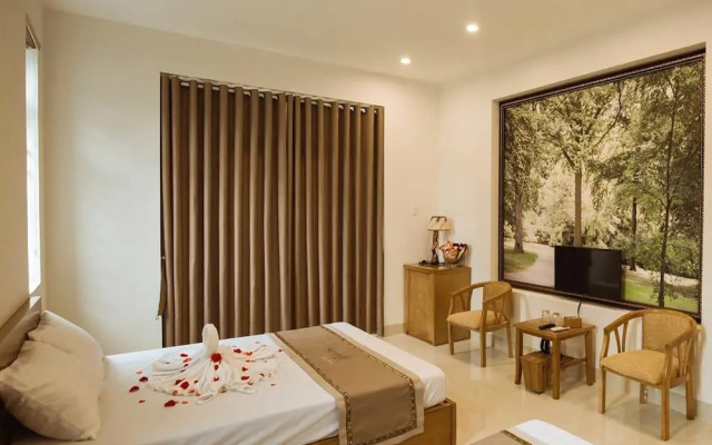 Tuyet Suong Villa Hotel – Guest Rooms – Quang Ngai