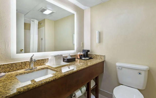 Clarion Pointe Research Triangle Park Durham