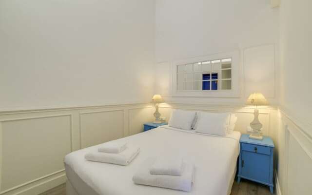 Stylish 1 Bed Apt w/ Terrace in Lesseps