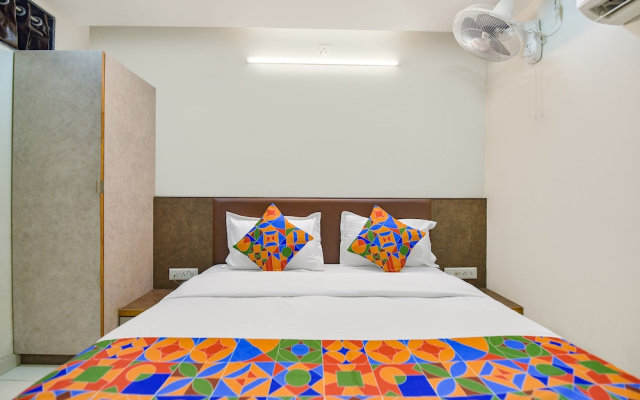 Hotel Crystal By OYO Rooms