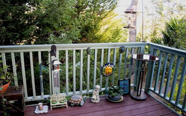 Her Castle Homestay B and B Inn