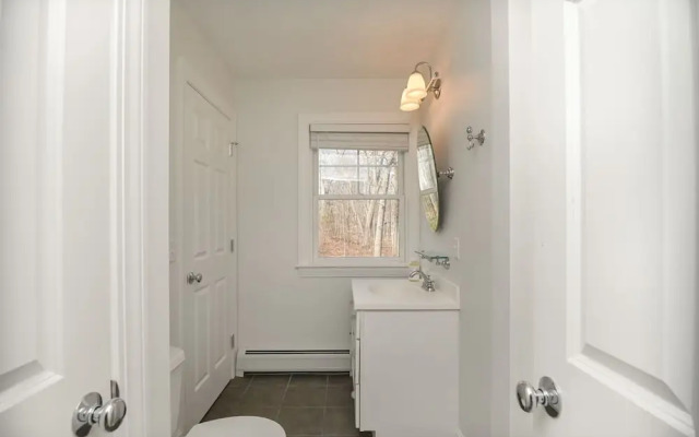 Stunning 5 Bdr, Walk to York Harbor Beach!