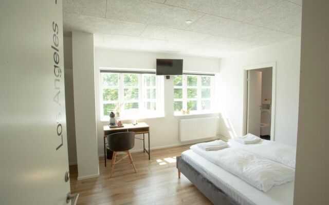 Hotel City