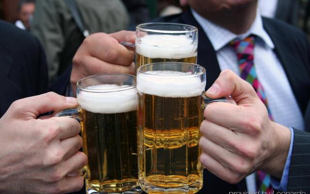 FairBridge Hotel & Conference Center Somerset