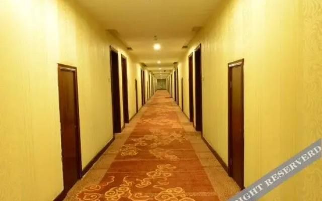 Yulin Kaiyue Grand Hotel