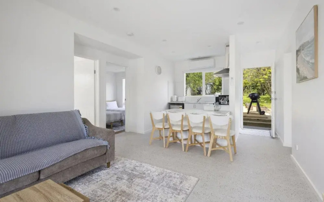 Peaceful 2-bed Apartment in Coastal Mccrae