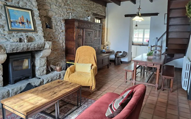 Holiday Home in Guisseny Near the Beach