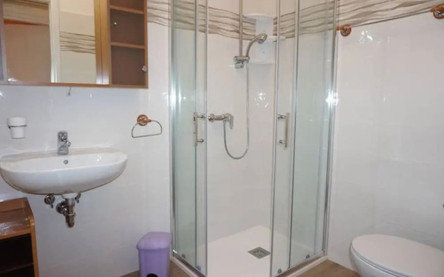 Spacious Villa With Private Garden and Shared Pool