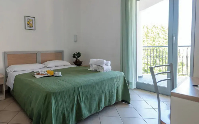 Altamira Residence