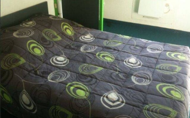 Lemon Hotel Longperrier Roissy