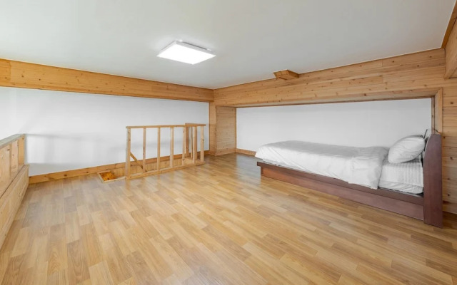 Yeongheungdo Rainbow Ocean View Pension