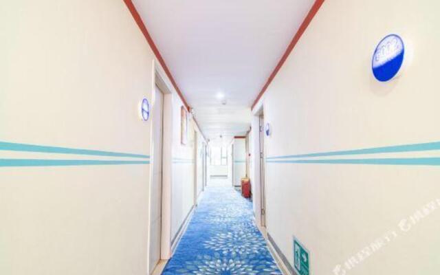 Qunlai Hotel (Jiangnan Wanda Wuyi Road East Store)