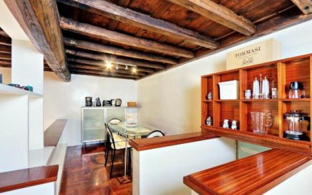 Pantheon Lyuxury Apartment