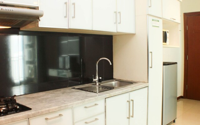 Great Location And Comfy 2Br Apartment At Thamrin Residence