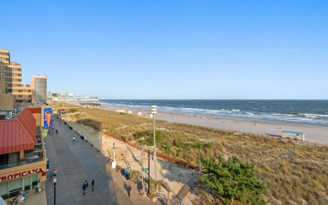 Days Inn by Wyndham Atlantic City Oceanfront-Boardwalk