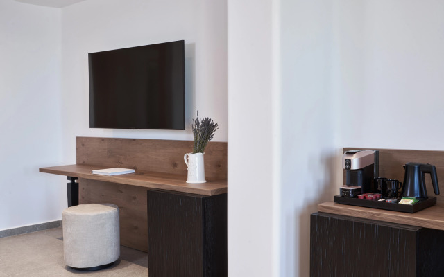 SantAnna Luxury Suites