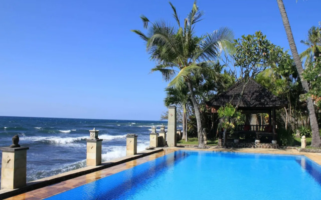 The Ning Beach & Villa
