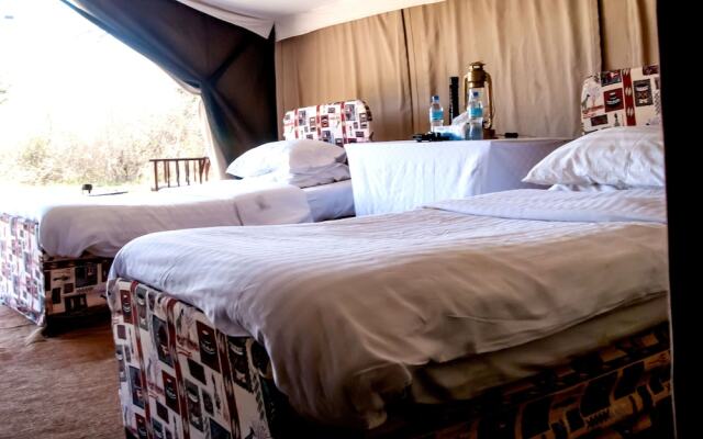 Serengeti Savannah Camps