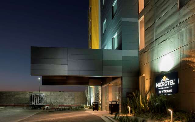 Microtel Inn & Suites by Wyndham San Luis Potosi