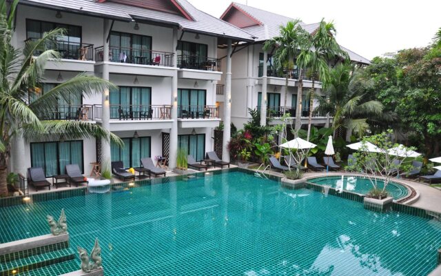 Navatara Phuket Resort