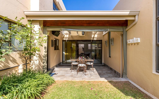 Fleur de Lis Guesthouse