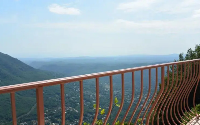Panoramic House