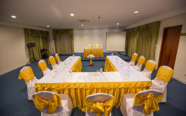 Altos Hotel