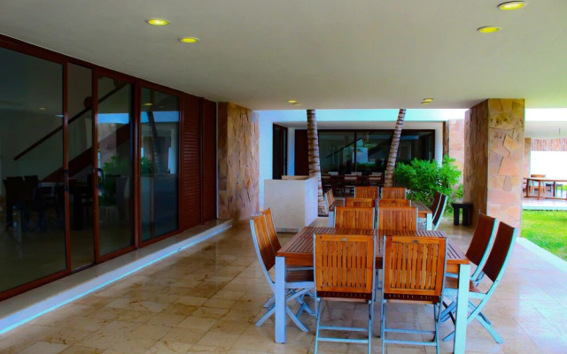 Naxos 3 Villas Complex