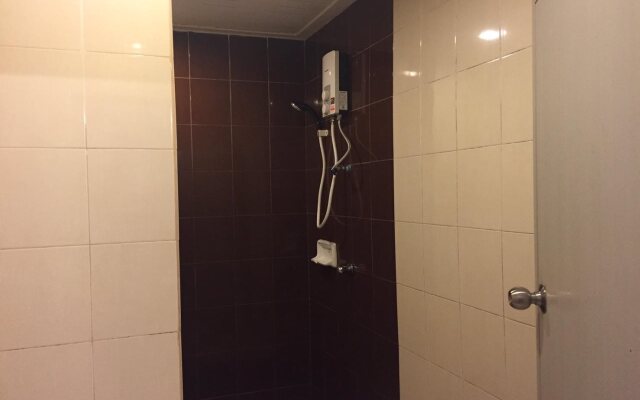 Suriwong Chumphon Hotel