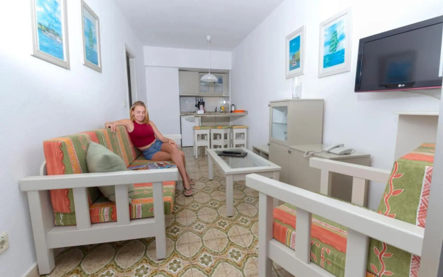 Apartments Maritim Playa - Adults Only
