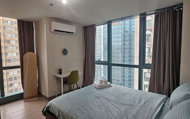 One Uptown Residence