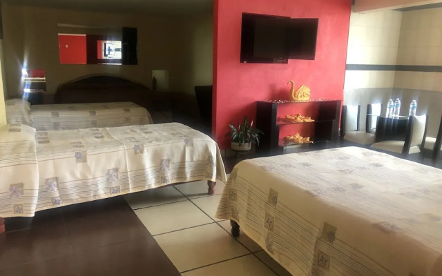 Hotel & Villas Monarca Circuito