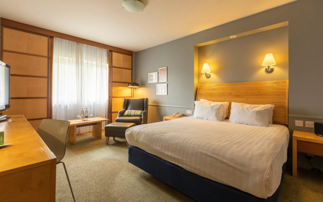 Holiday Inn Guildford by IHG