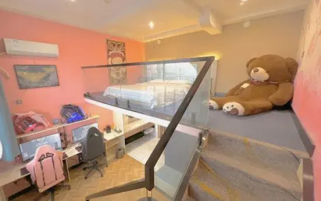 857 E-sports Hotel (Nanyang Dream Island Baihe Holiday Park)
