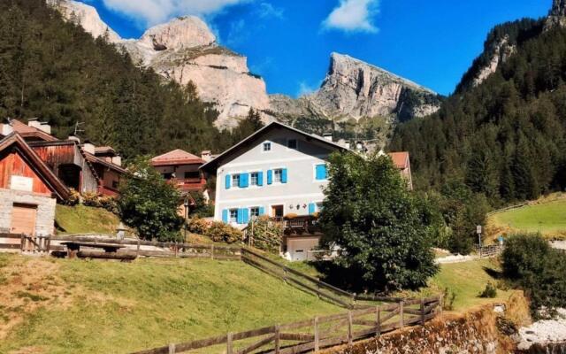 BRUNETTI  with parking place - (022113-AT-905170)-702 BRUNETTI