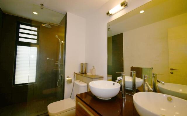 Azuri Ilea 37 with private Garden