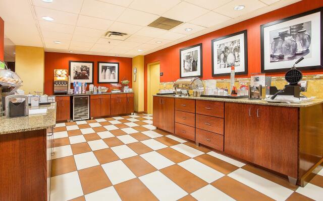 Hampton Inn Knoxville-West At Cedar Bluff