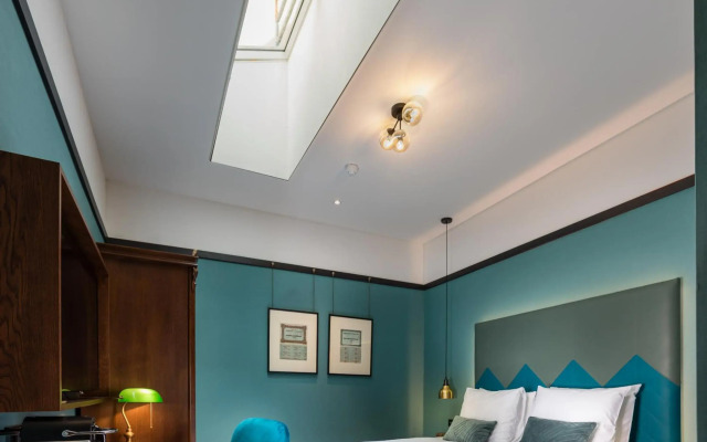 The Hendrick's Hotel