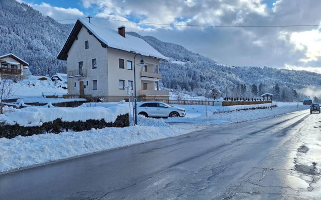 Apartment in ski Area in Kotschach-mauthen