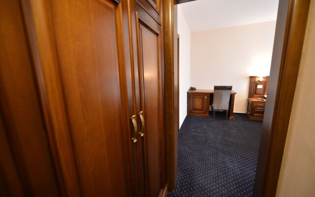 Noblesse Boutique Hotel