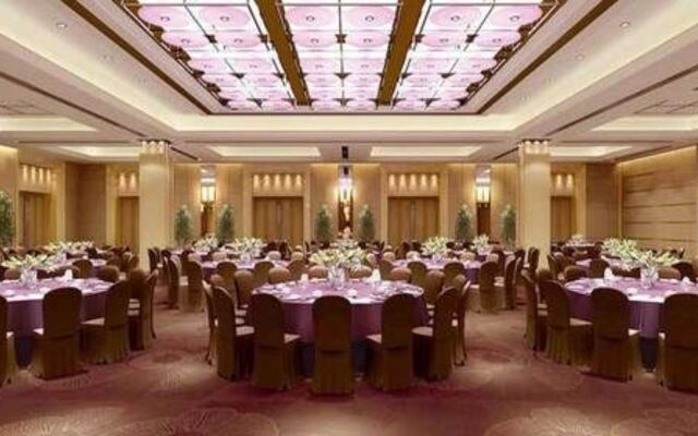Grand New Century Hotel