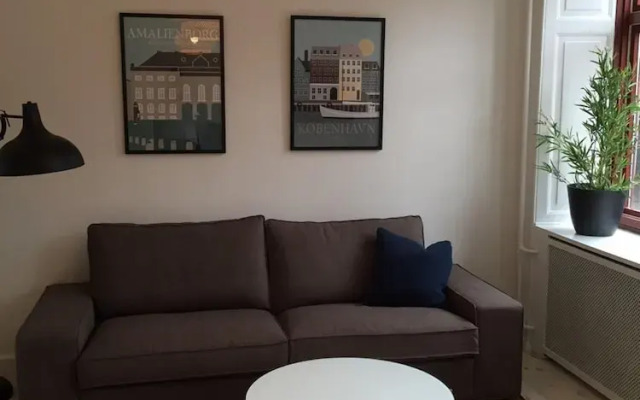 Beautiful Two-bed Apartment