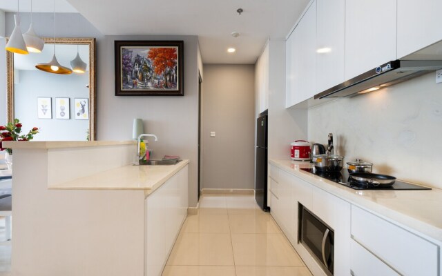 Annie  Apartment - Rivergate Resident