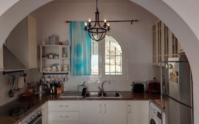 Tranquil Villa With Sea View in Ammopi Karpathos