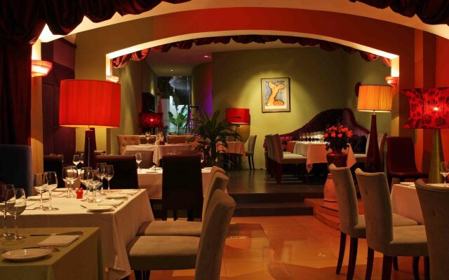 Green Mango Hotel And Apartment